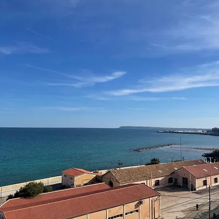 Alicante City Center Beach Front Exterior photo