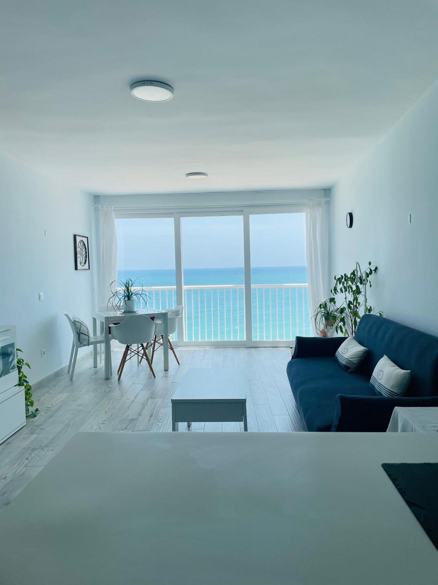 Apartment Center Front Alicante